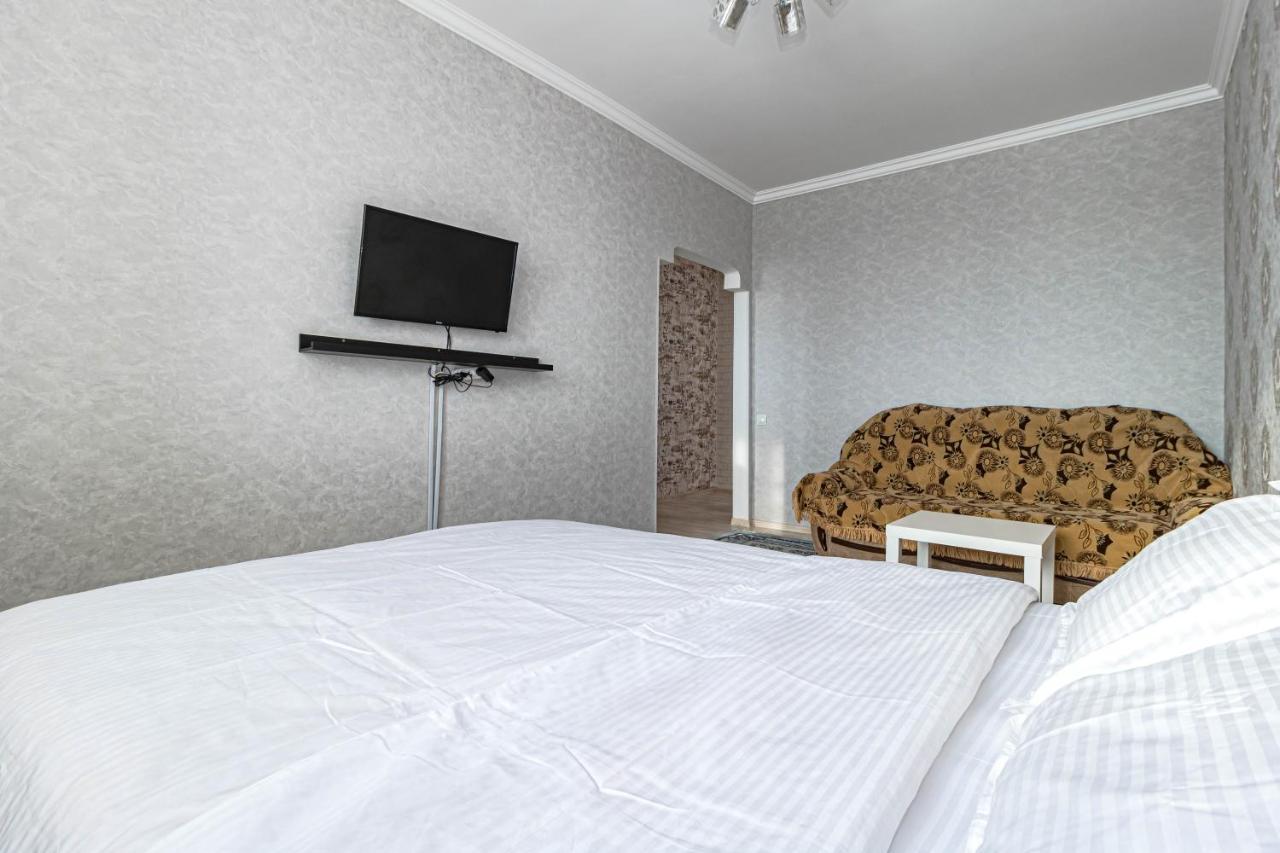 אסטנה Apartments 7 Я-21/5-133 מראה חיצוני תמונה